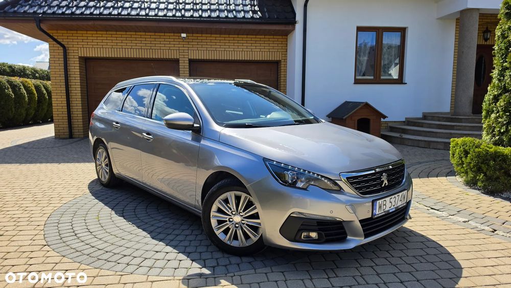Peugeot 308 1.5 BlueHDi Allure S&S - 15