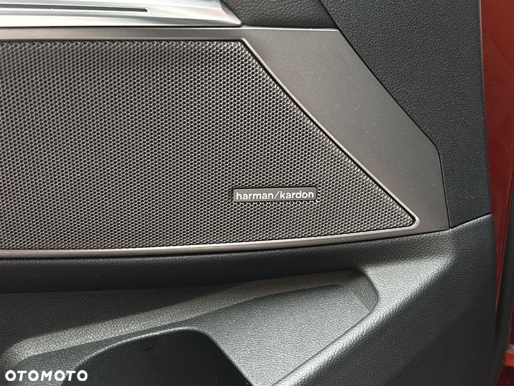 BMW Seria 3 318i - 13