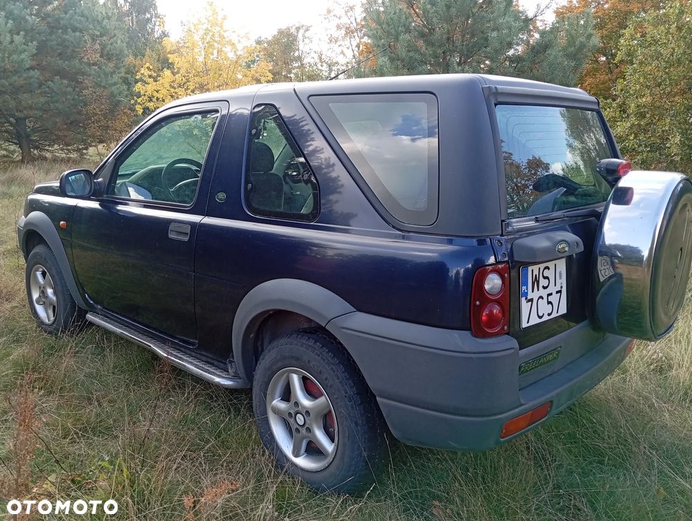 Land Rover Freelander 2.0 D - 11