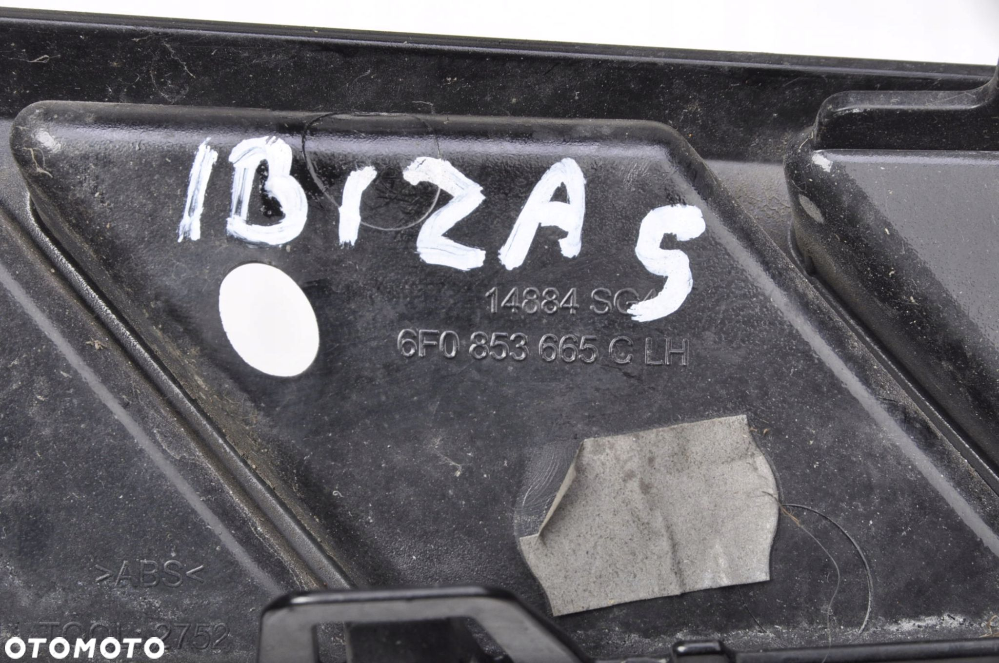 SEAT IBIZA V KRATKA ATRAPA ZDERZAKA 6F0853665C - 3