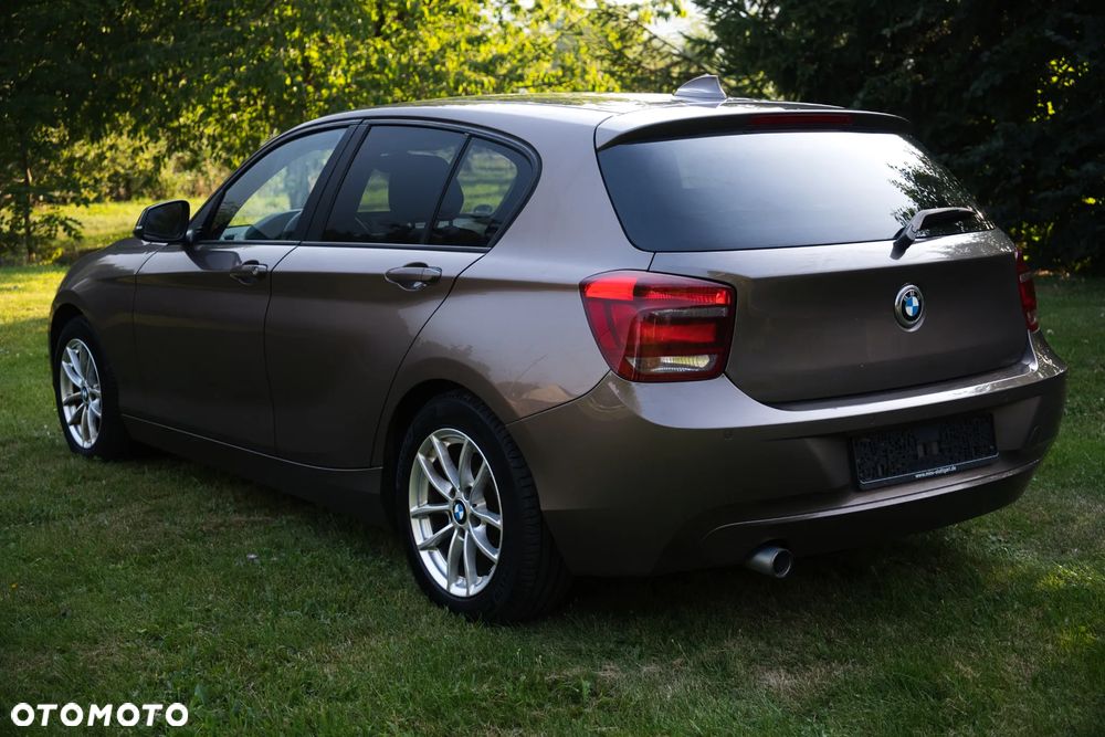 BMW Seria 1 116d EfficientDynamics Edition - 4