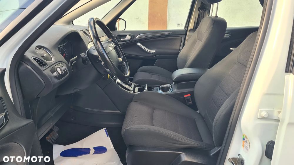 Ford S-Max 2.2 TDCi DPF Titanium - 16