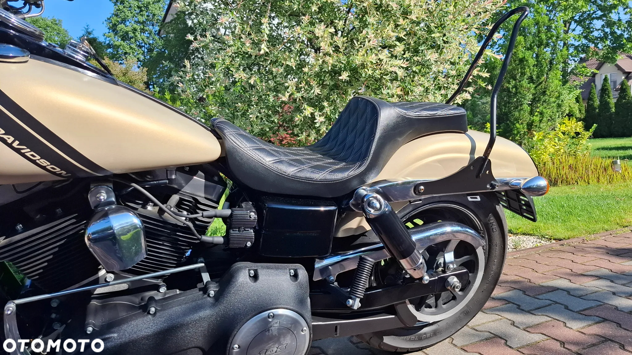 Harley-Davidson Dyna Fat Bob - 17