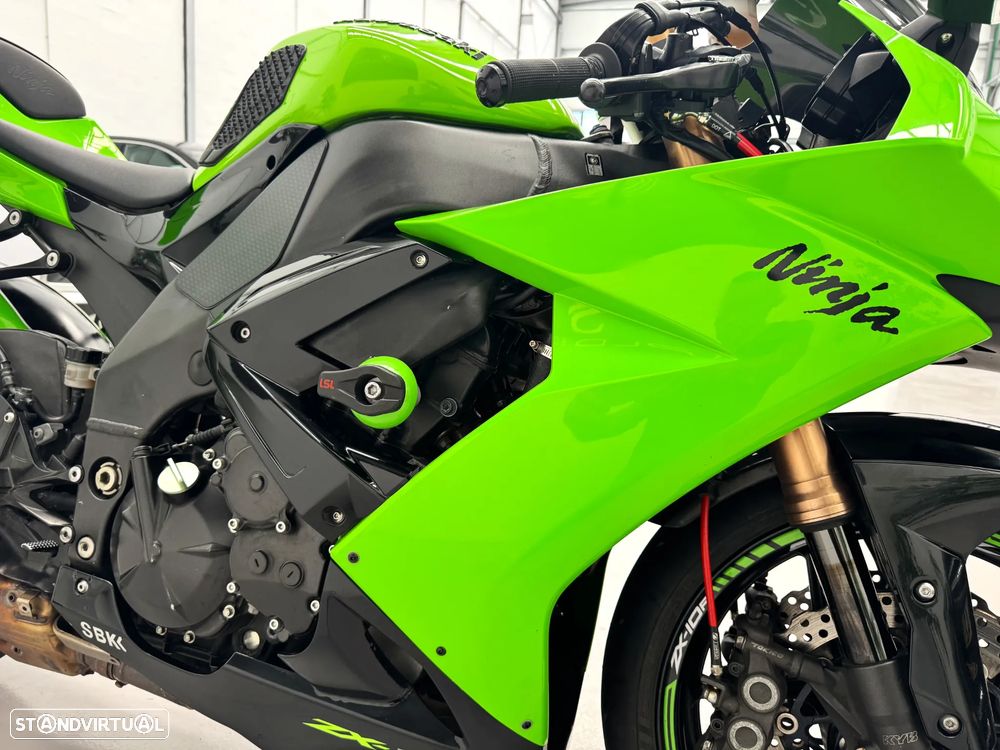 Kawasaki Ninja ZX-10R - 9