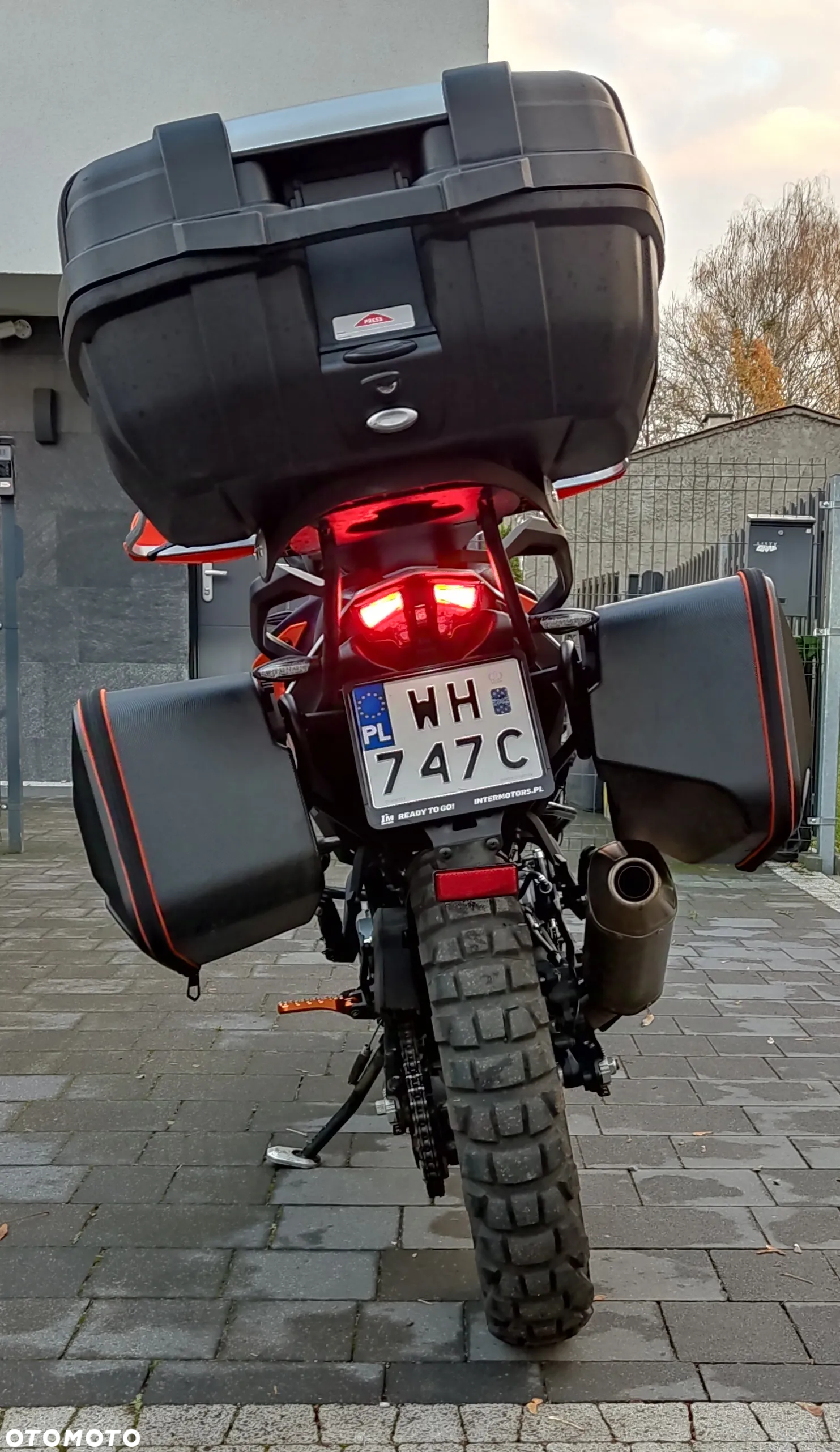 KTM Adventure - 10