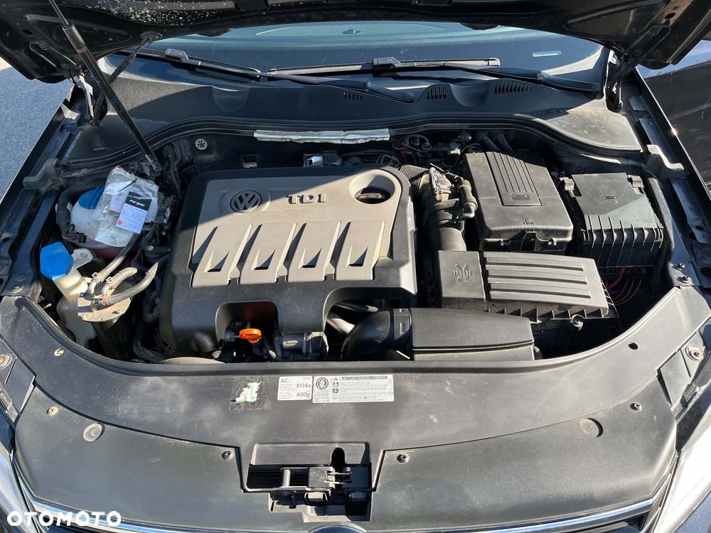 Volkswagen Passat - 7