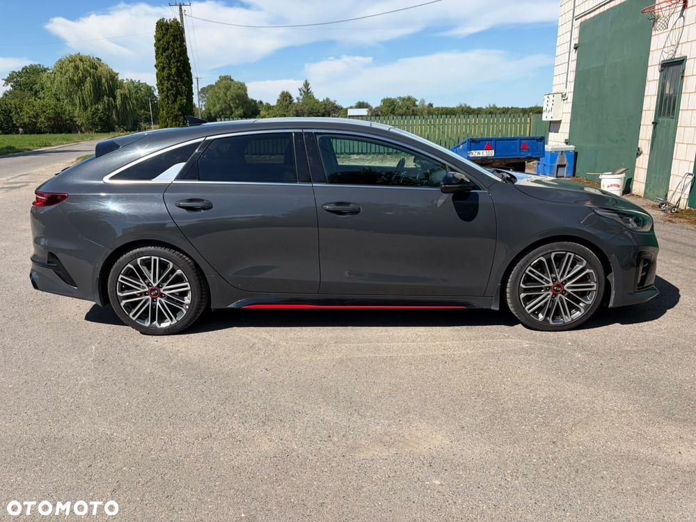 Kia ProCeed 1.6 T-GDI GT DCT - 1