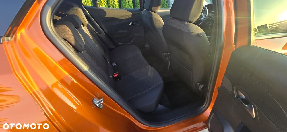 Peugeot 2008 1.2 PureTech Active Pack S&S - 9
