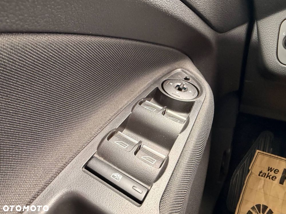 Ford C-MAX - 25