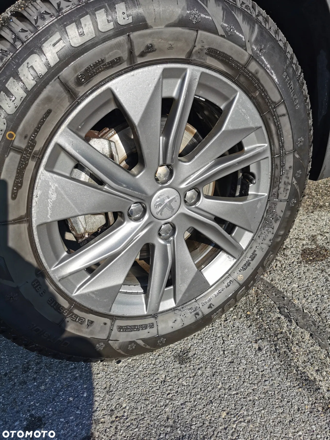 Peugeot 2008 1.2 PureTech Active Pack S&S EAT8 - 17
