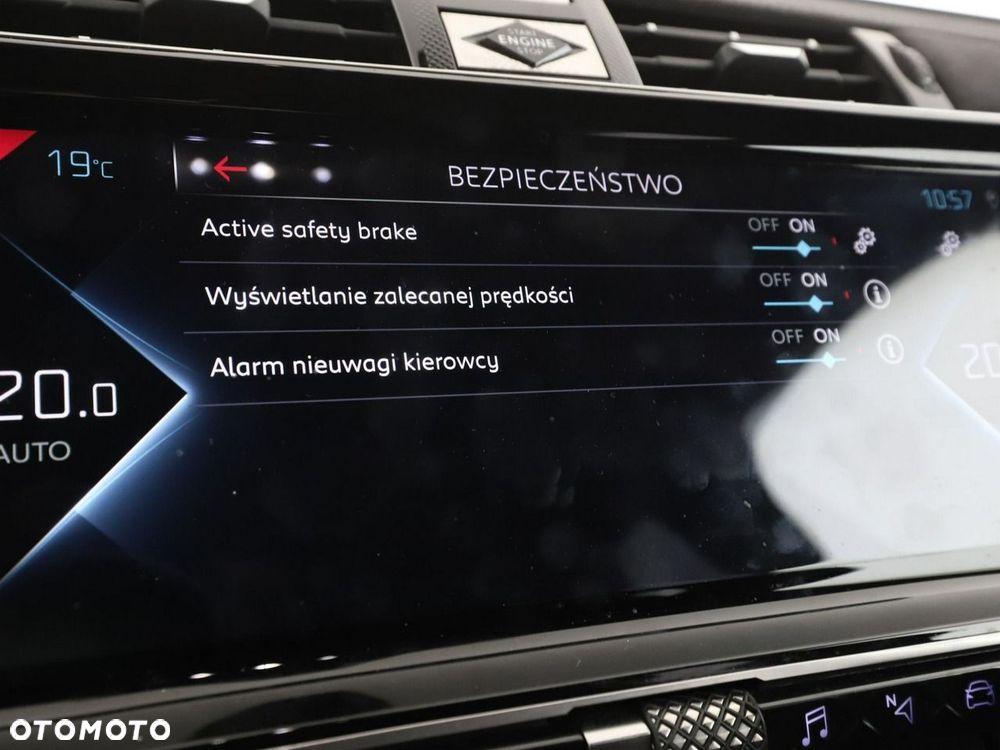 DS Automobiles DS 7 Crossback 1.6 E-Tense 4x4 Performance Line + - 25