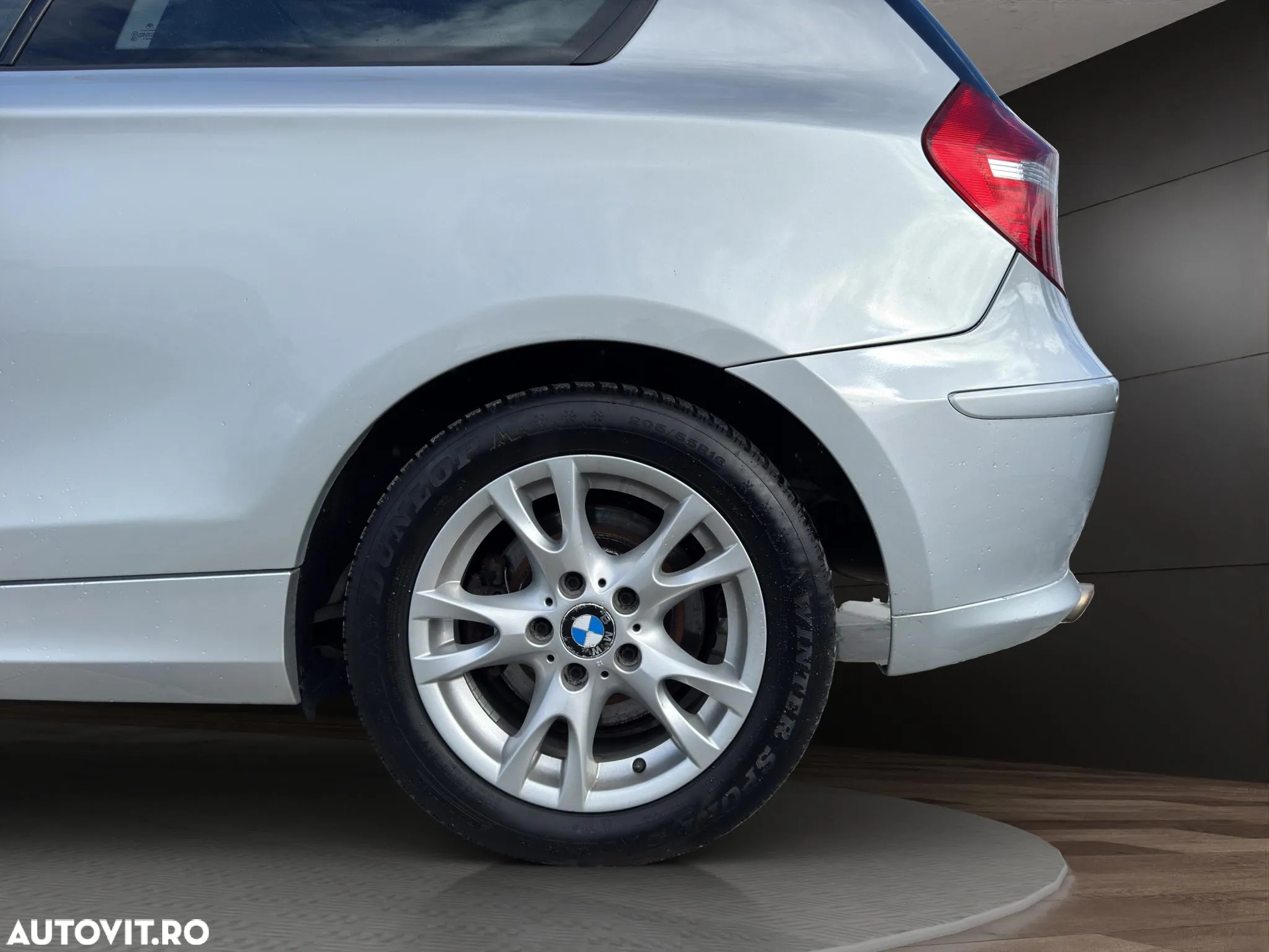 BMW Seria 1 118d DPF - 19