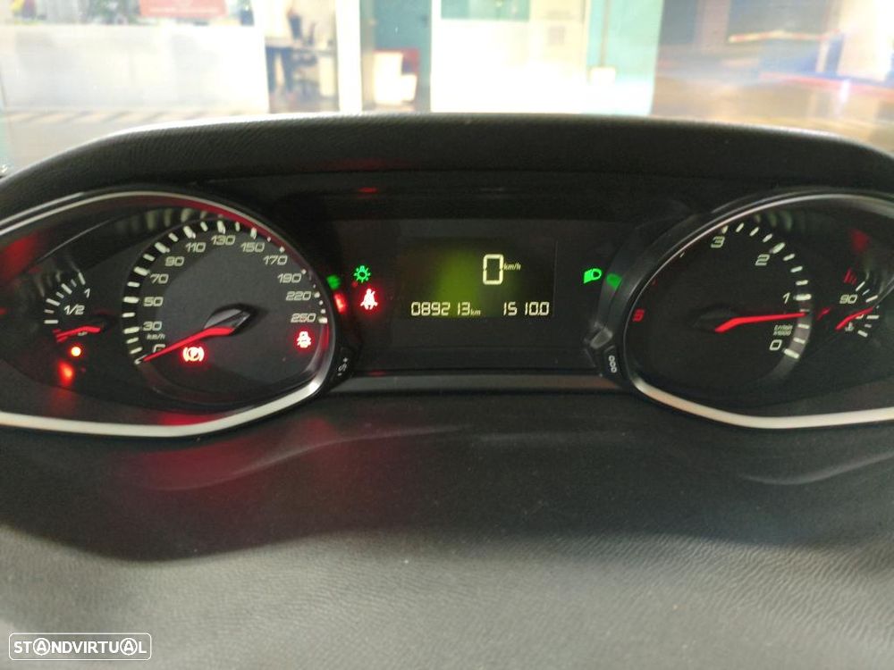 Peugeot 308 1.5 BlueHDi Style - 6