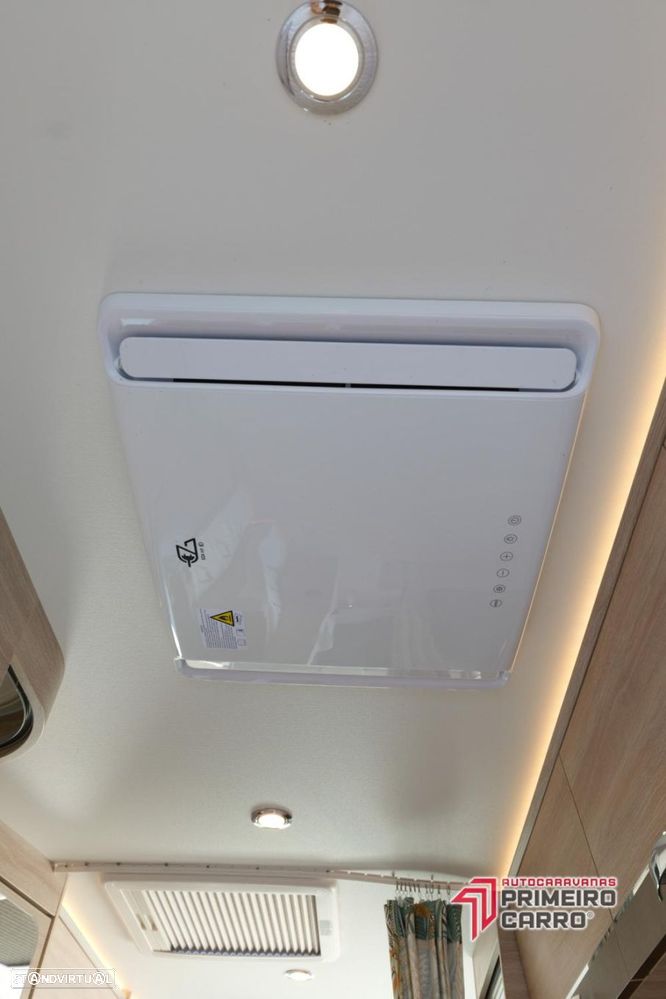 Rapido Van V62 cama francesa - 11