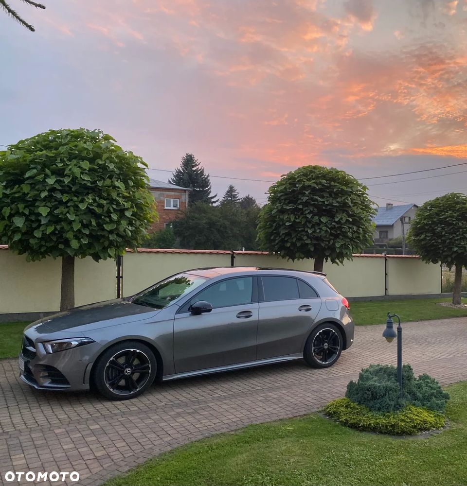 Mercedes-Benz Klasa A 220 4-Matic AMG Line 7G-DCT - 1