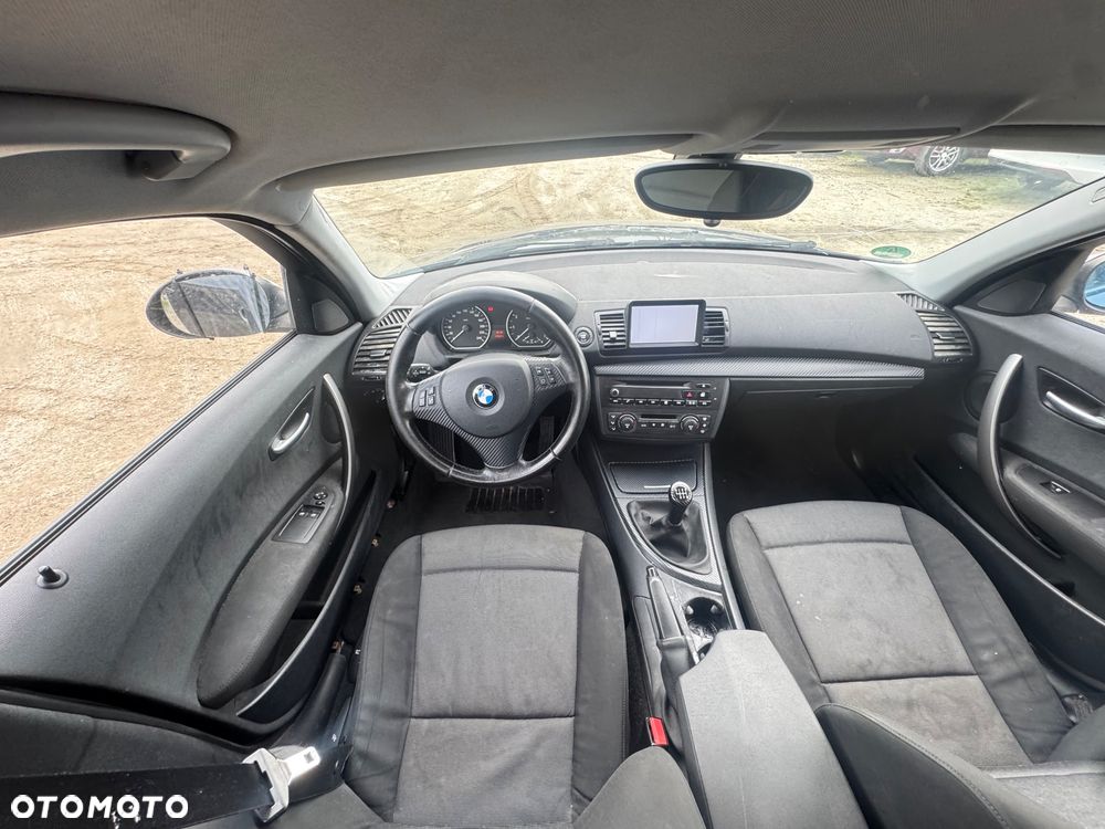 BMW Seria 1 116i - 13