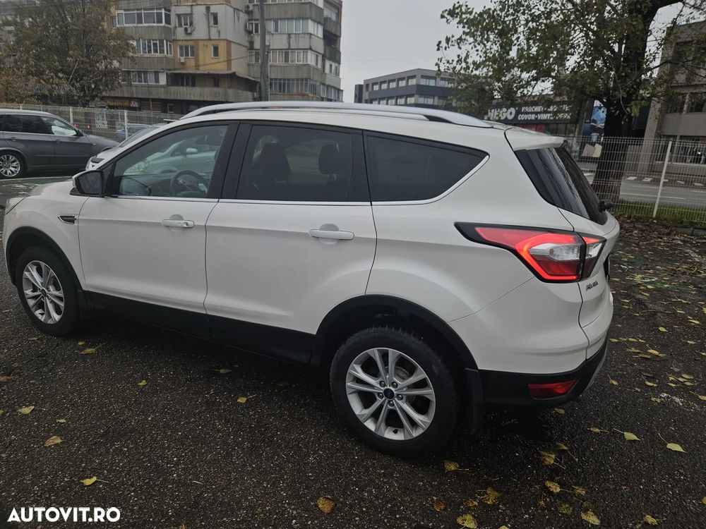 Ford Kuga - 7