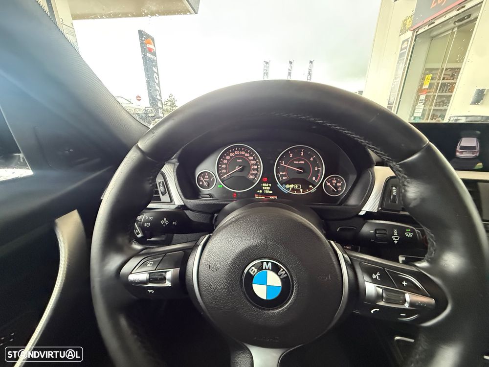 BMW 320 d Pack M - 26