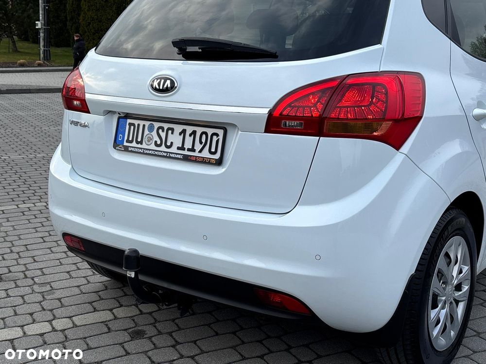 Kia Venga 1.4 CVVT Business Line - 23