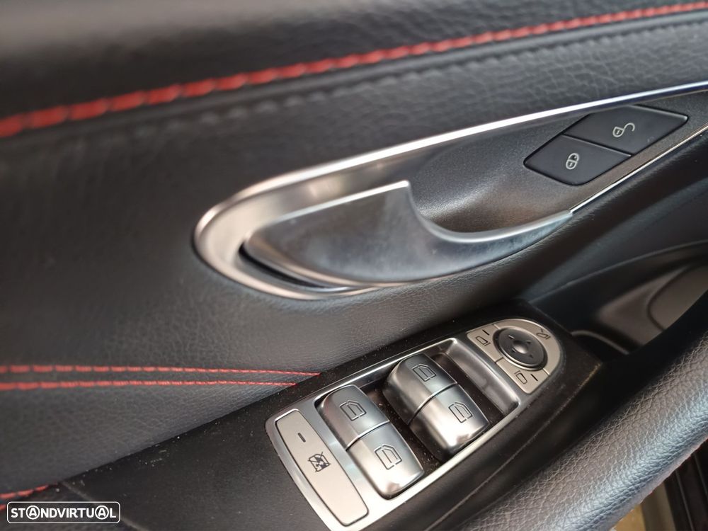 Mercedes-Benz E 53 AMG 4Matic+ - 50