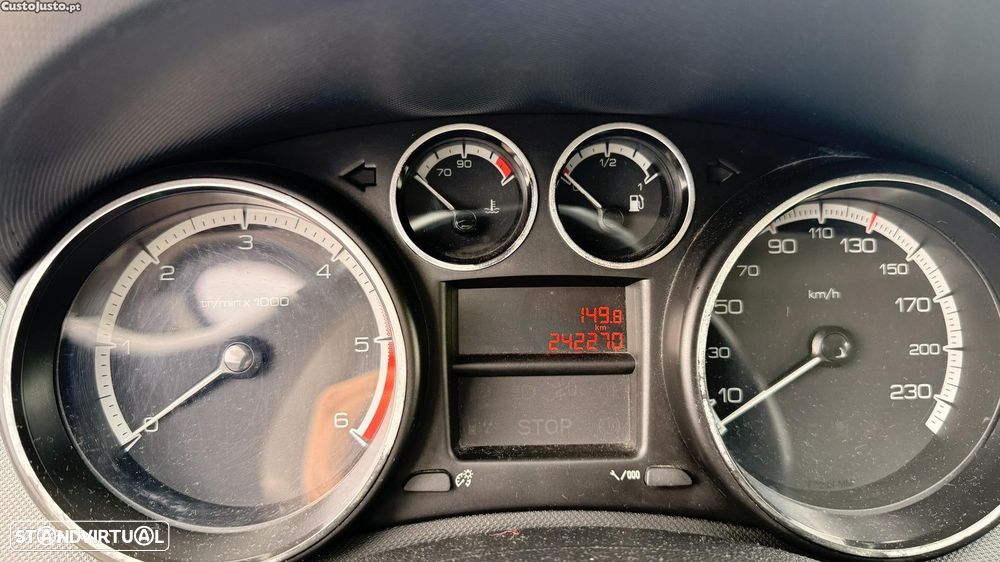 Peugeot 308 - 13