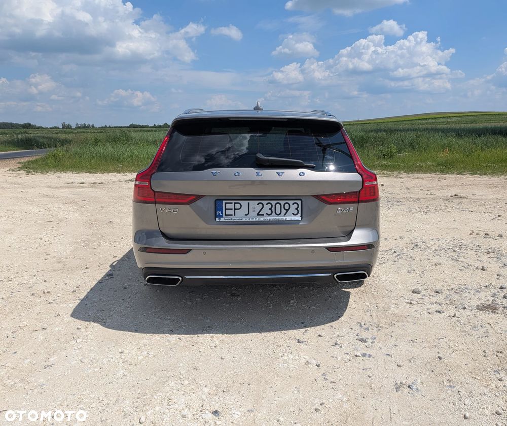 Volvo V60 D4 Inscription - 4