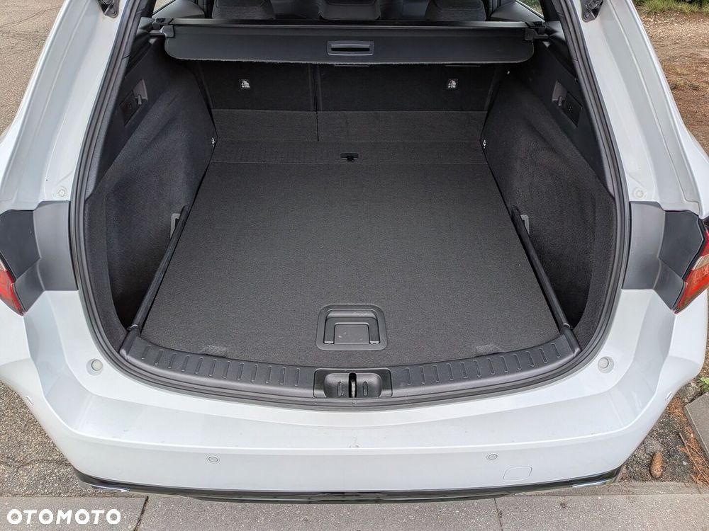 Toyota Corolla 1.8 Hybrid Comfort - 27