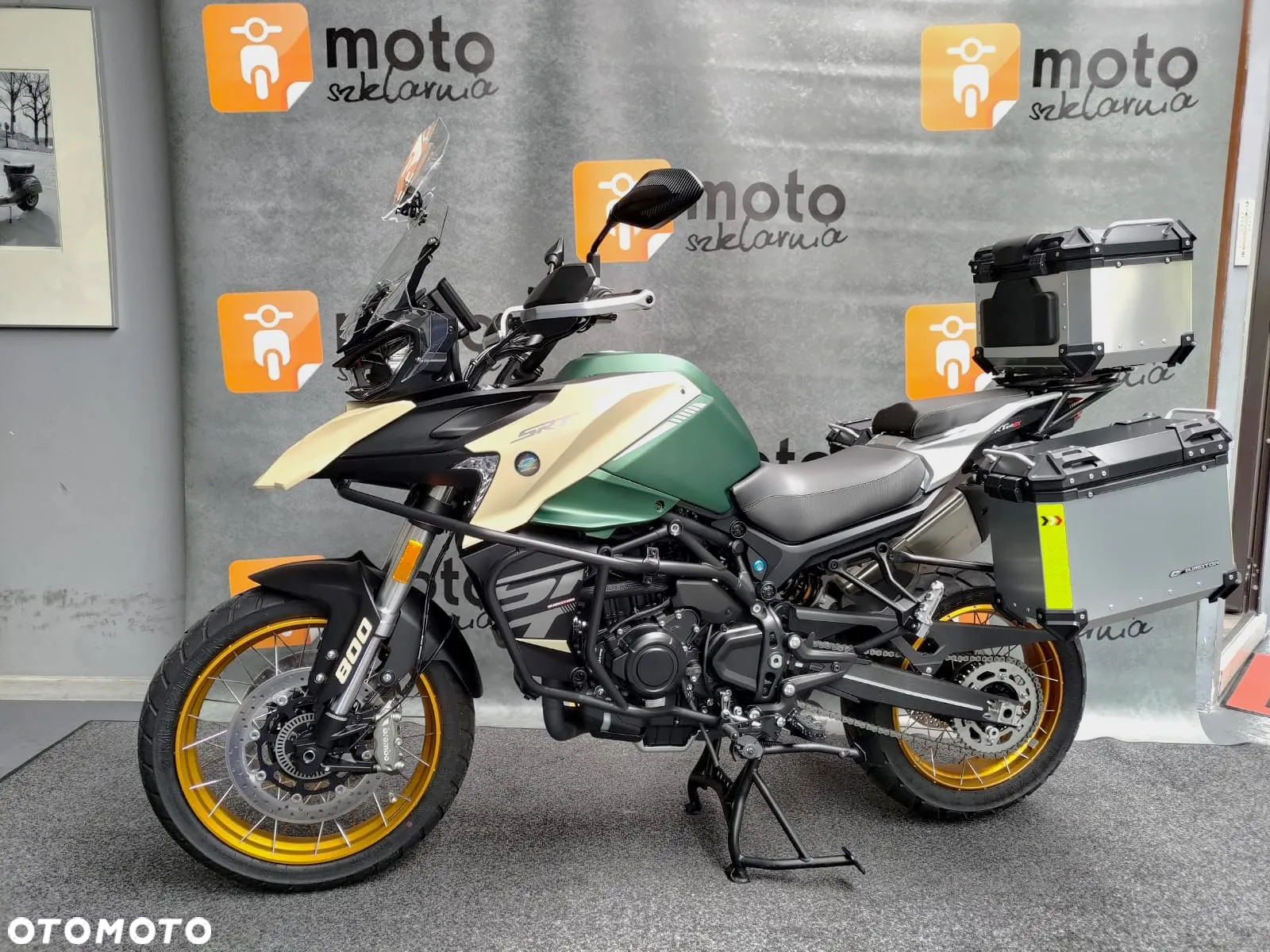 QJMOTOR SRT 800SX - 7