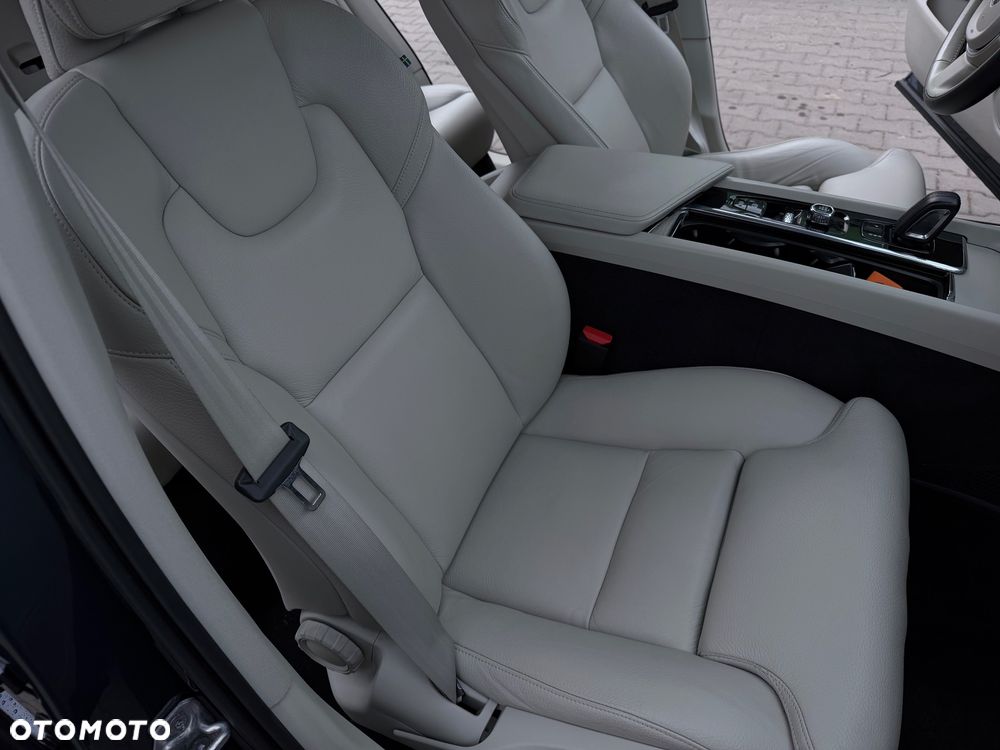 Volvo XC 60 B5 B Geartronic Momentum Pro - 37