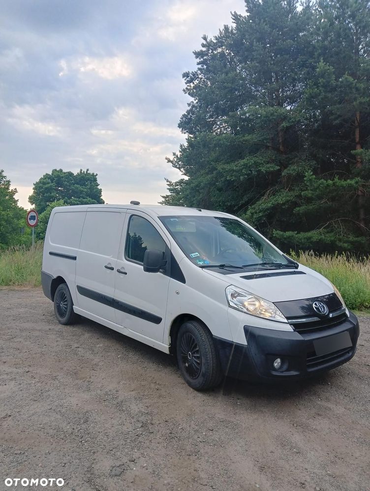 Toyota Proace - 1