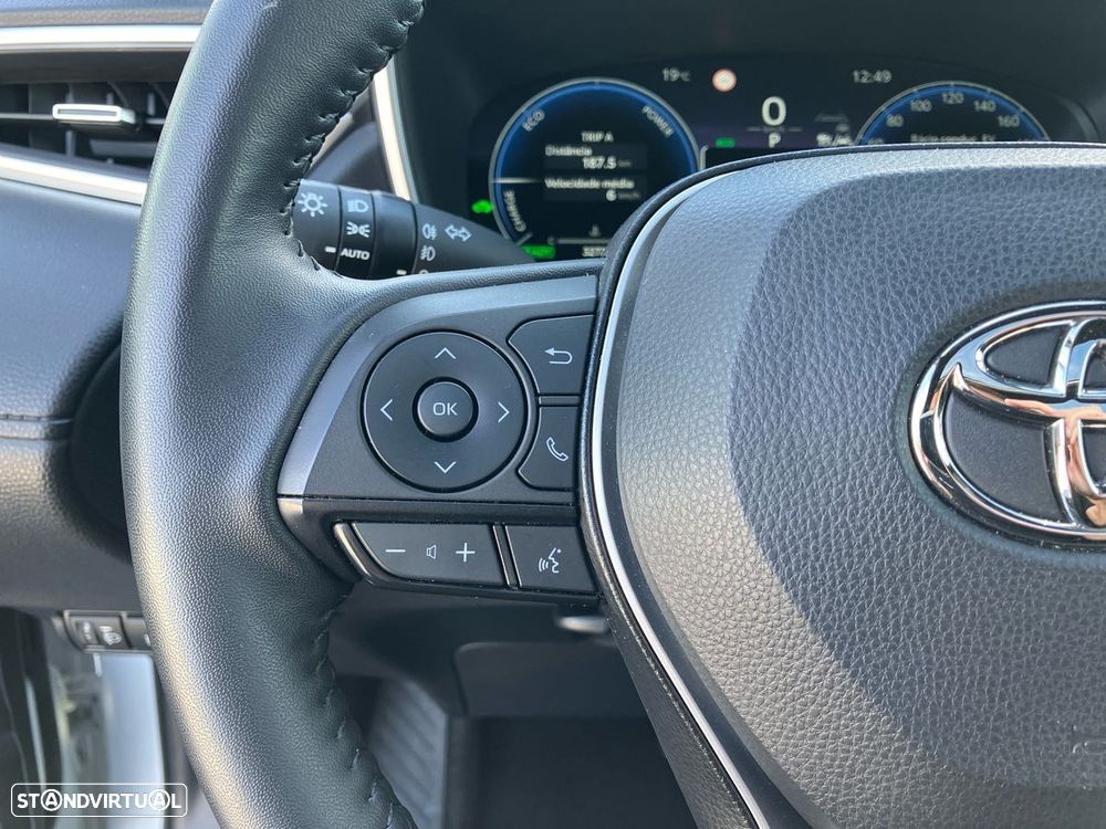 Toyota Corolla Cross 1.8 Hybrid Exclusive - 32