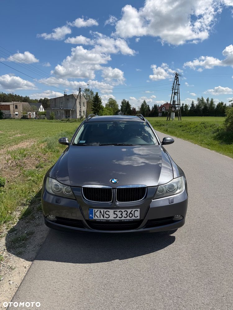 BMW Seria 3 - 1