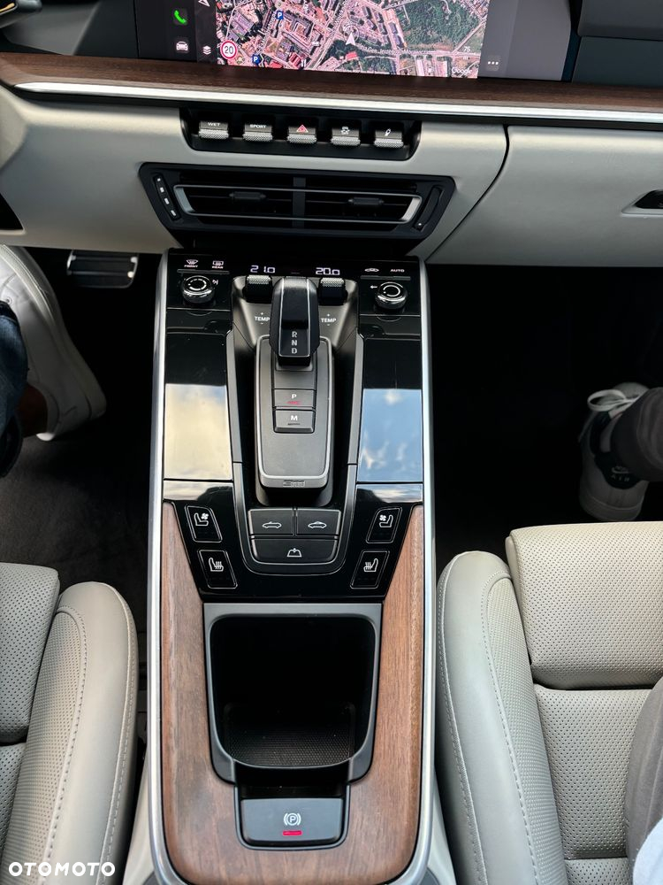 Porsche 911 Carrera 4S Cabrio - 15