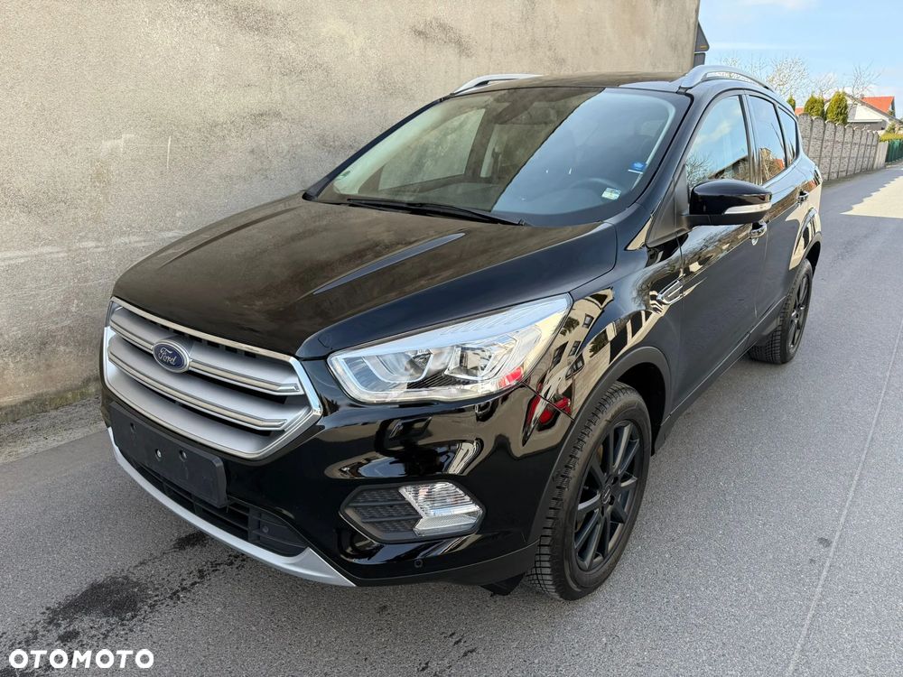 Ford Kuga 1.5 EcoBoost 2x4 Titanium - 26