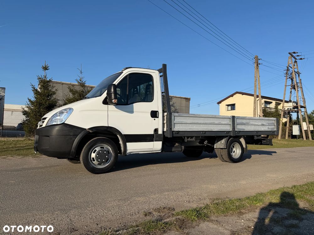 Iveco 35C13 * 2.3 / 130KM * Skrzyniowy * Rama * Rozstaw osi: 3.7m * - 1
