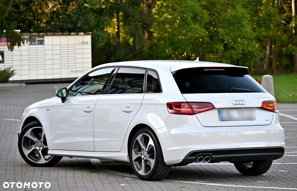 Audi A3 Sportback 2.0 TDI (clean diesel) quattro S tronic S line Sportpaket - 14