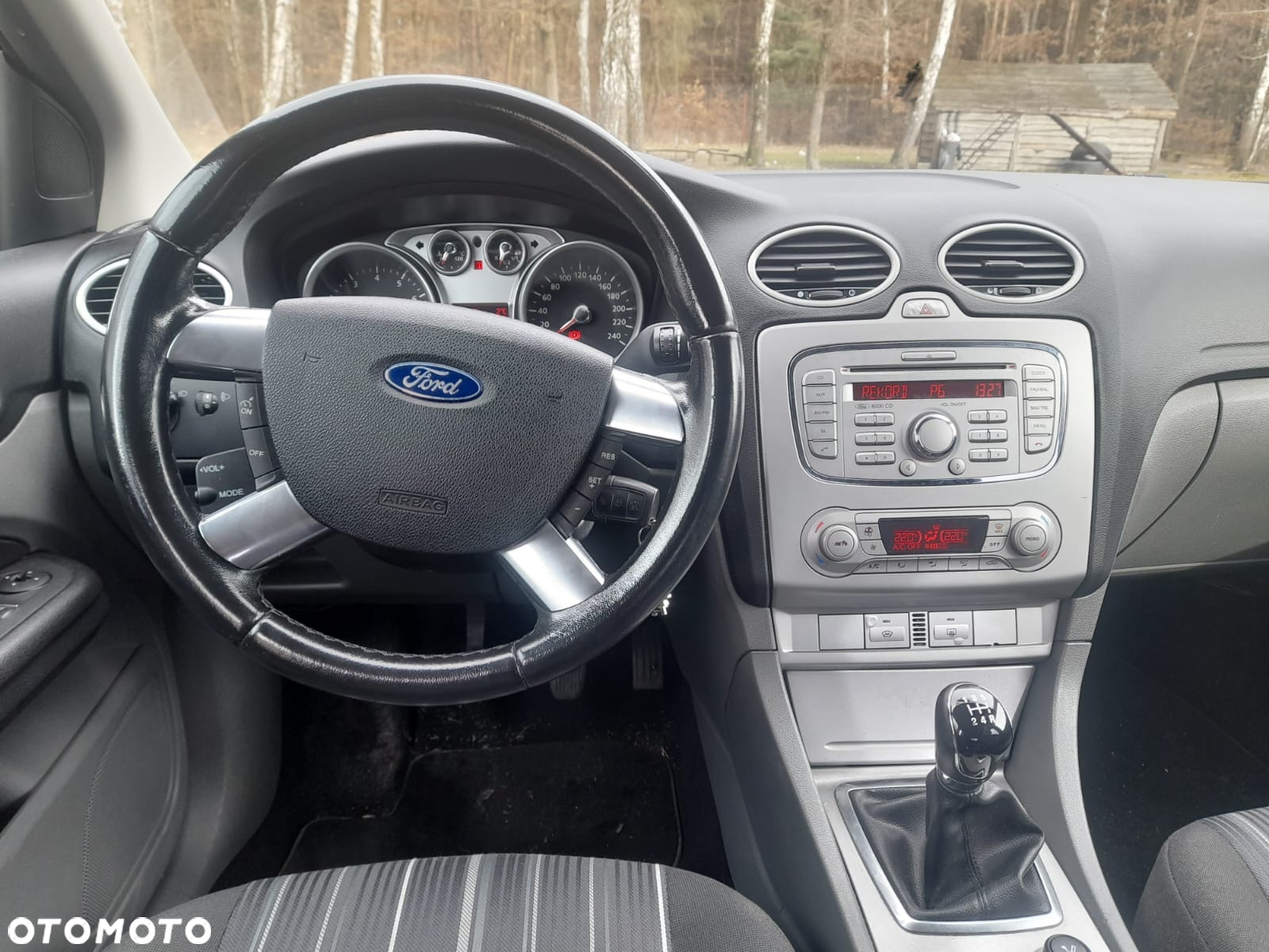 Ford Focus - 16