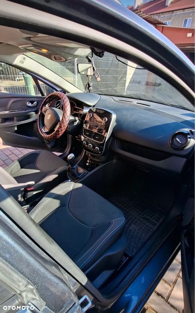 Renault Clio 1.2 16V Alize - 4