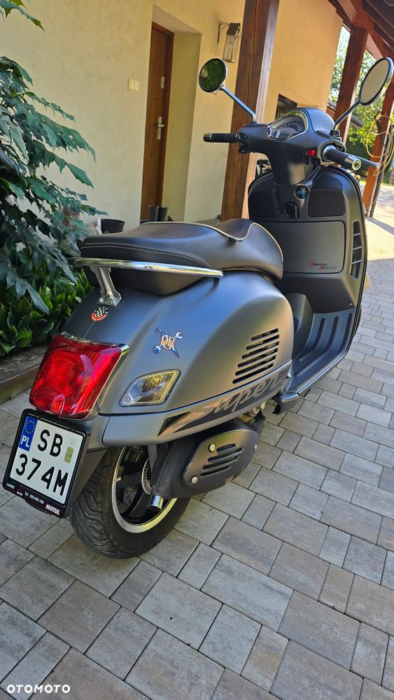 Vespa GTS - 2