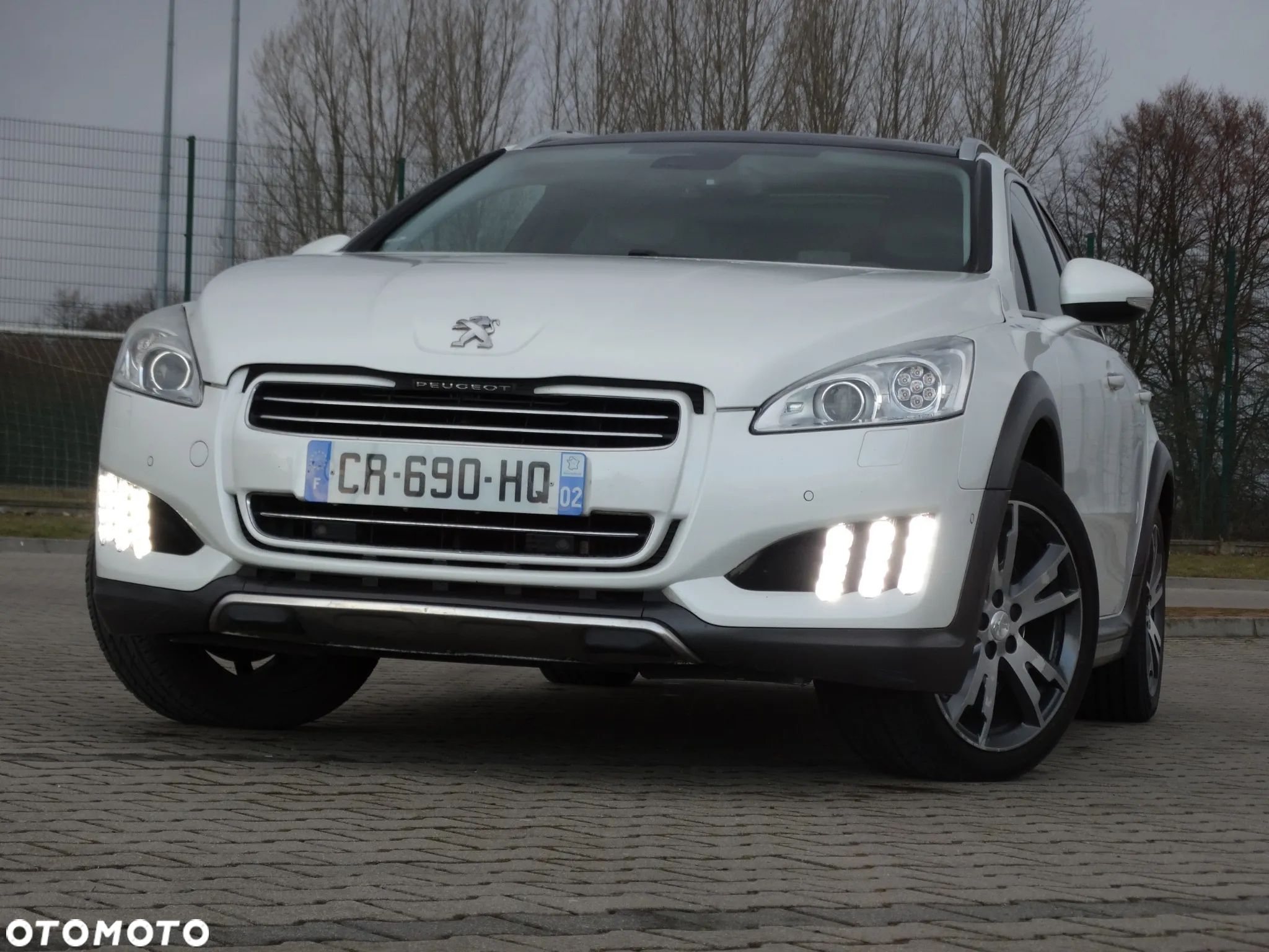 Peugeot 508 RXH 2.0 HDi HYbrid4 - 1