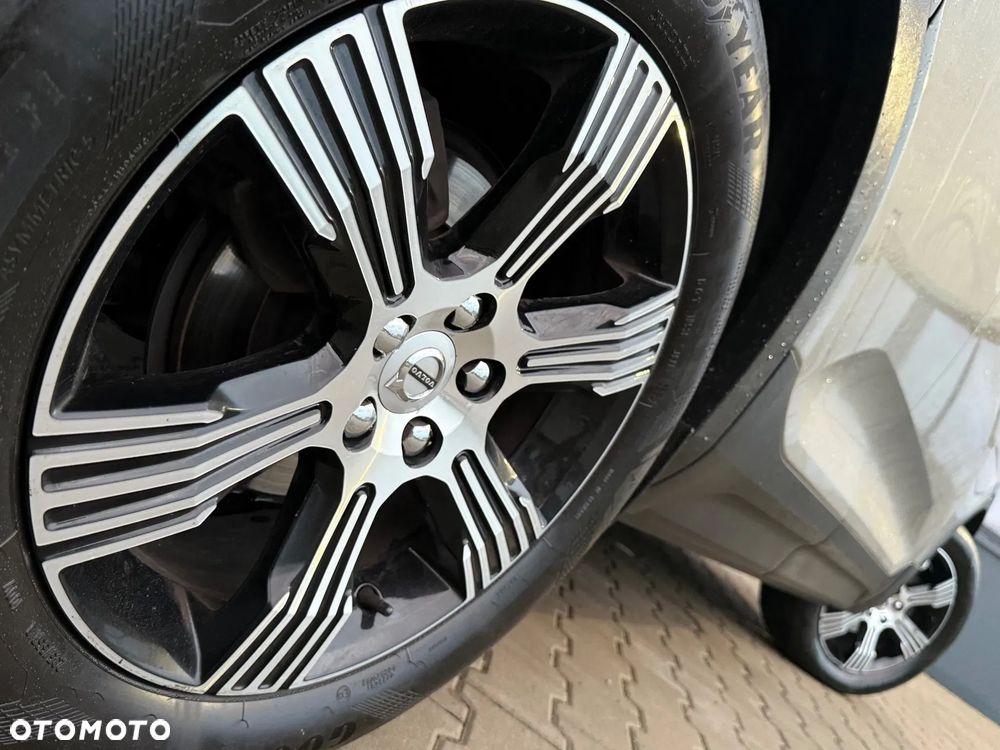 Volvo XC 40 - 19