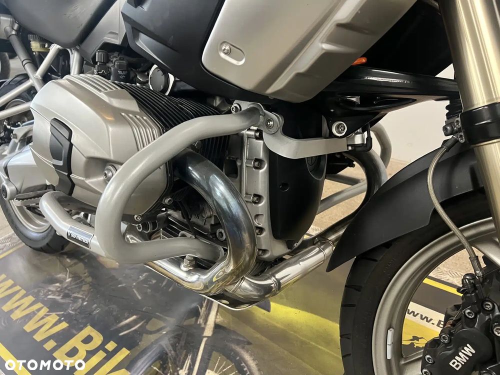 BMW R - 12