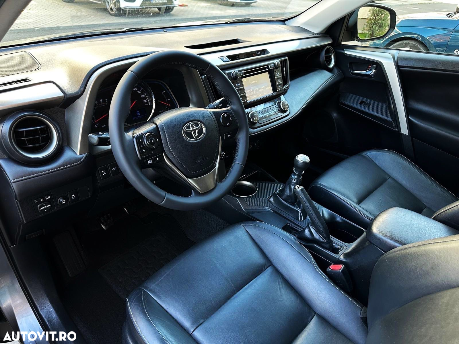 Toyota RAV4 2.0 D-4D 4WD Executive - 13