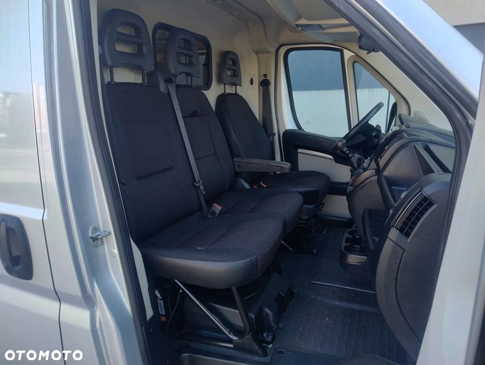 Peugeot BOXER PO LIFTINGU 2.0 HDI (130KM) 6-BIEGÓW (L2H2) STAN SUPER IDEALNY KLIMA FULL OPCJA NIE MA RDZY 100% ORYGINAŁ KM SERWIS ! ! ! - 10