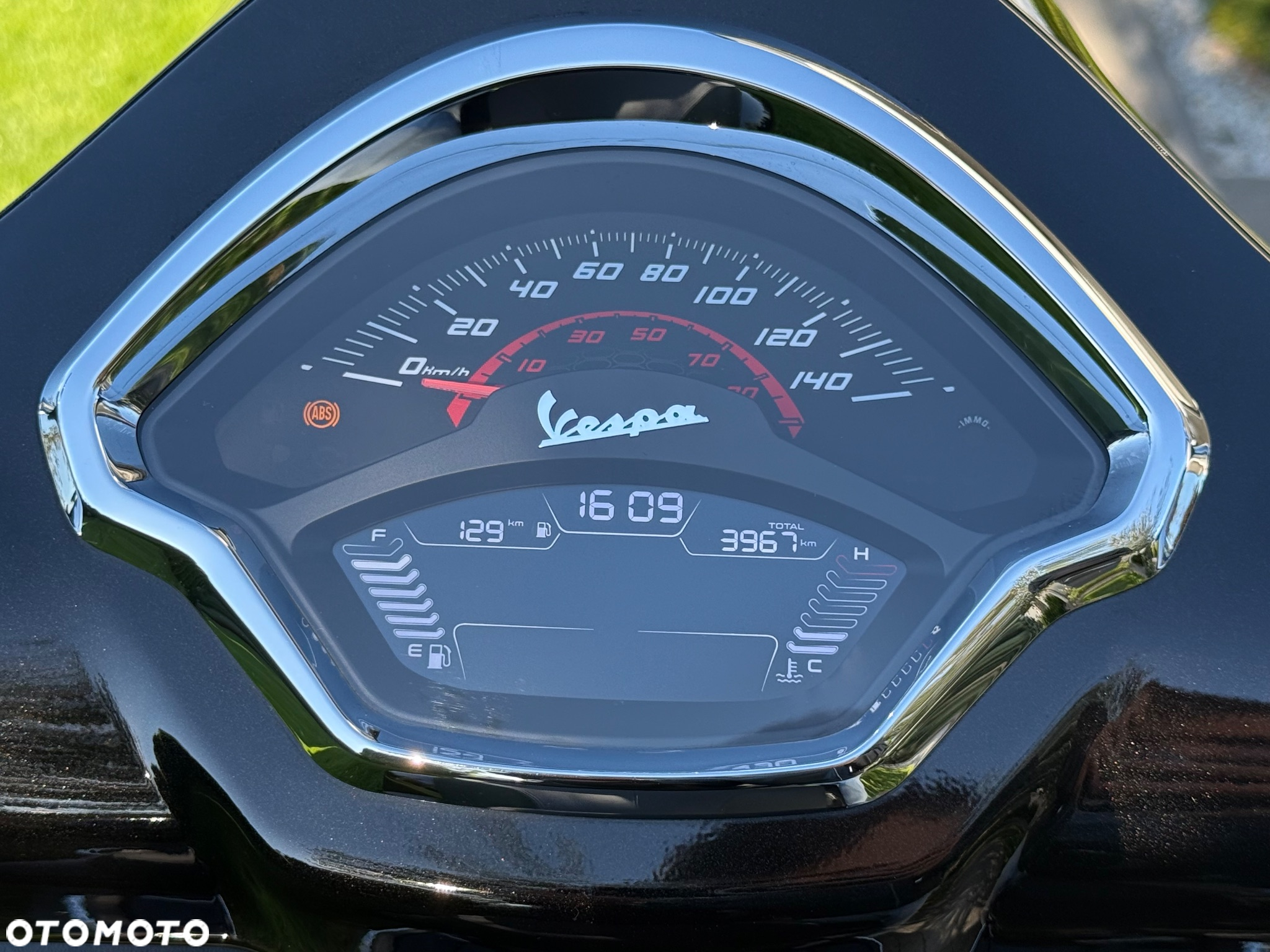 Vespa GTS - 16