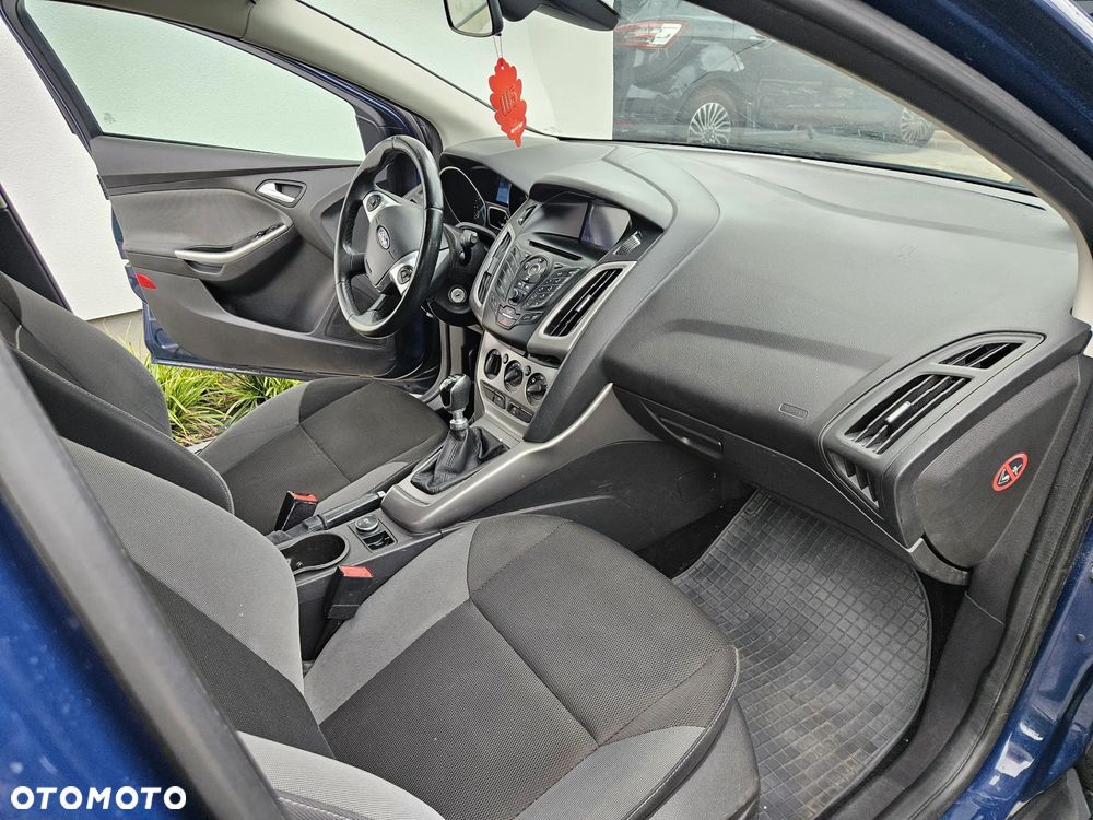 Ford Focus 1.0 EcoBoost Trend - 19
