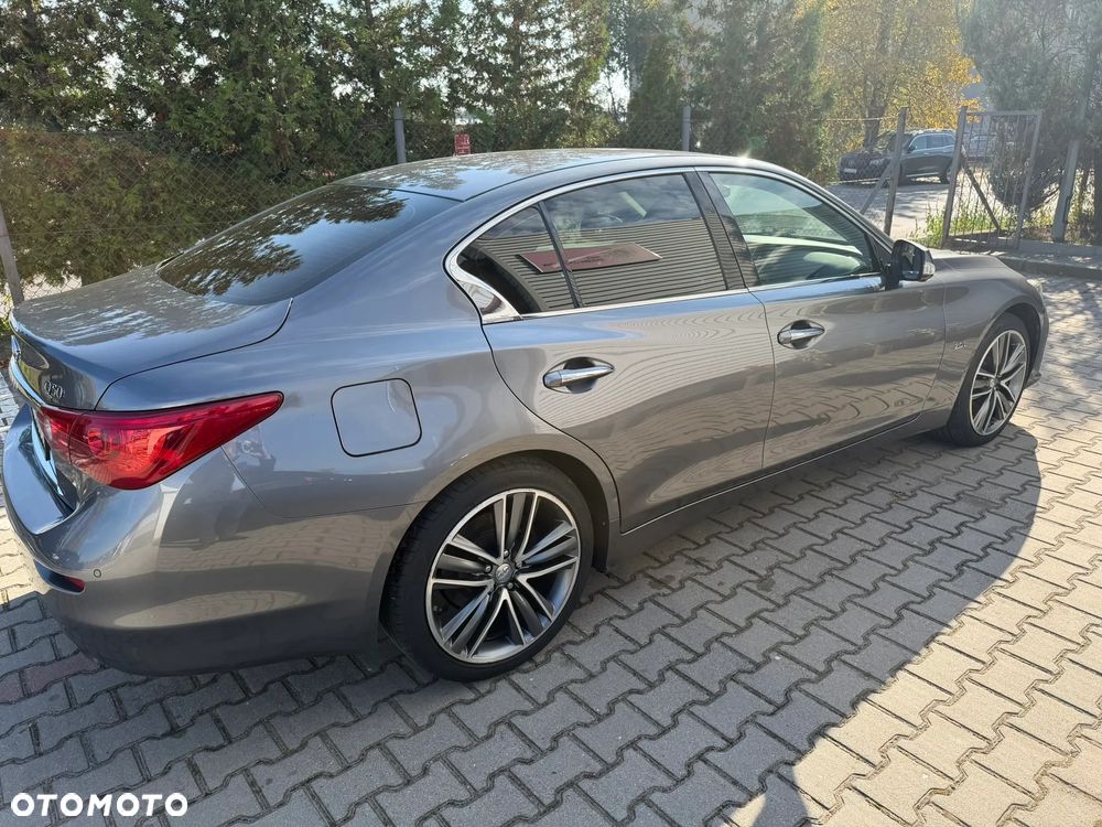 Infiniti Q50