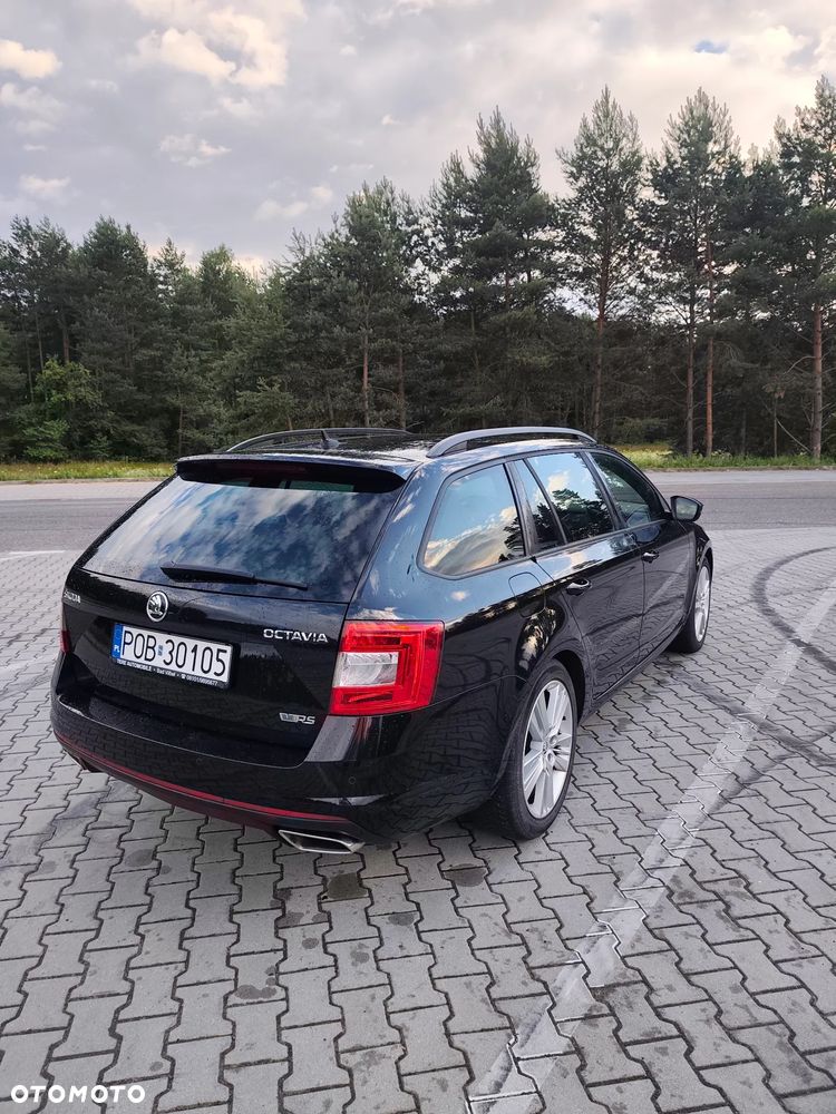 Skoda Octavia 2.0 TDI RS DSG - 10