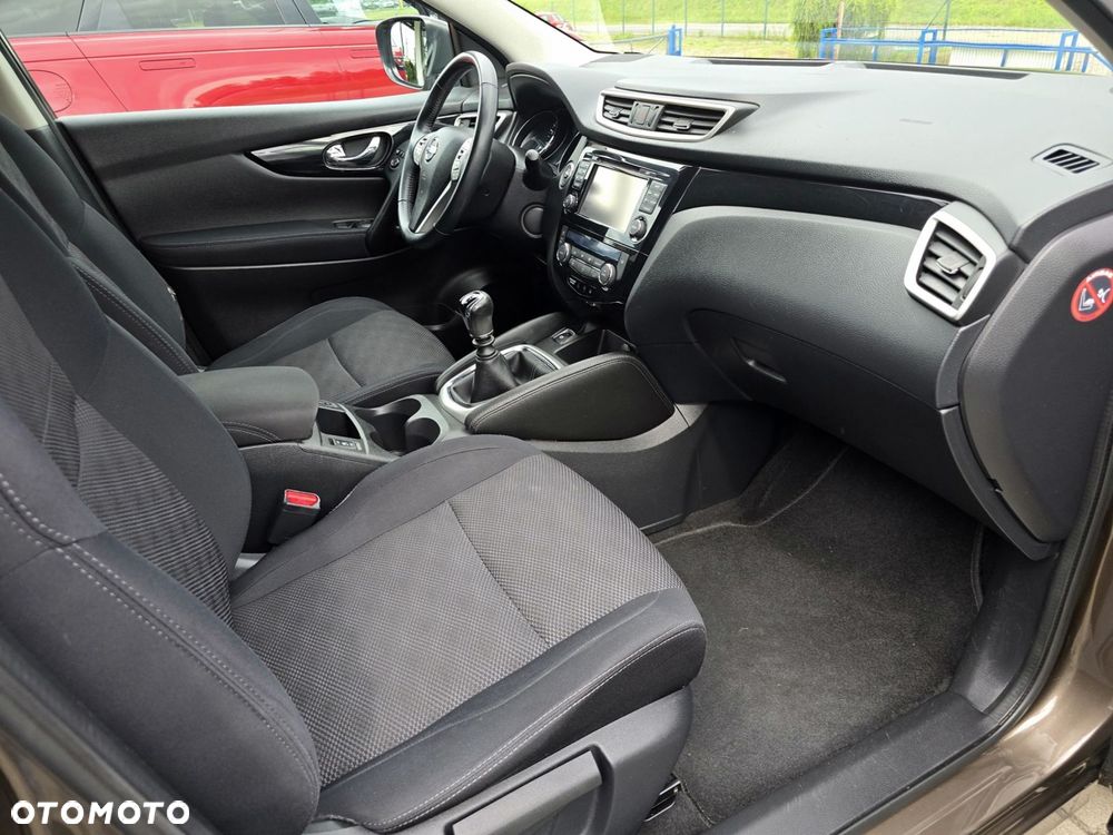 Nissan Qashqai - 10