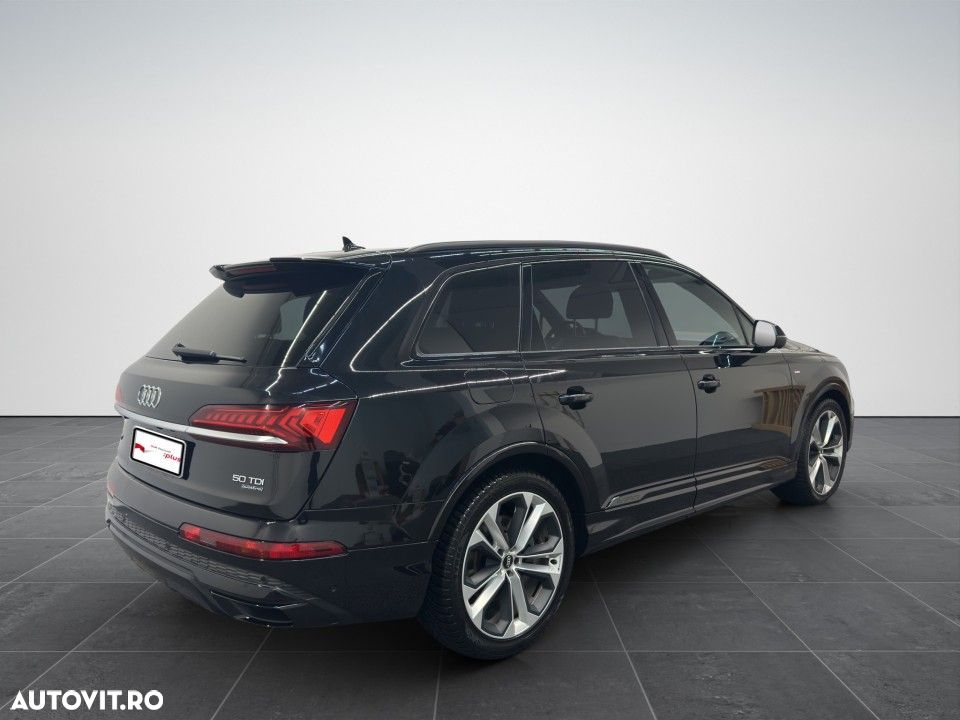Audi Q7 - 7